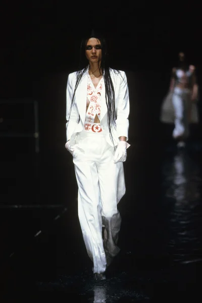 Look 66